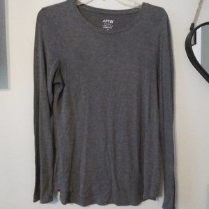 Dark grey long sleeve shirt size small fits like a medium
